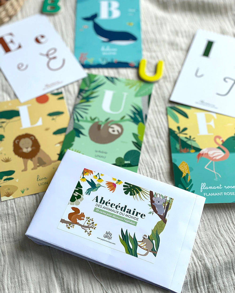26 cartes alphabet animaux du monde, baleine, jeu pédagogique apprentissage lettres, jeu enfant 3 ans