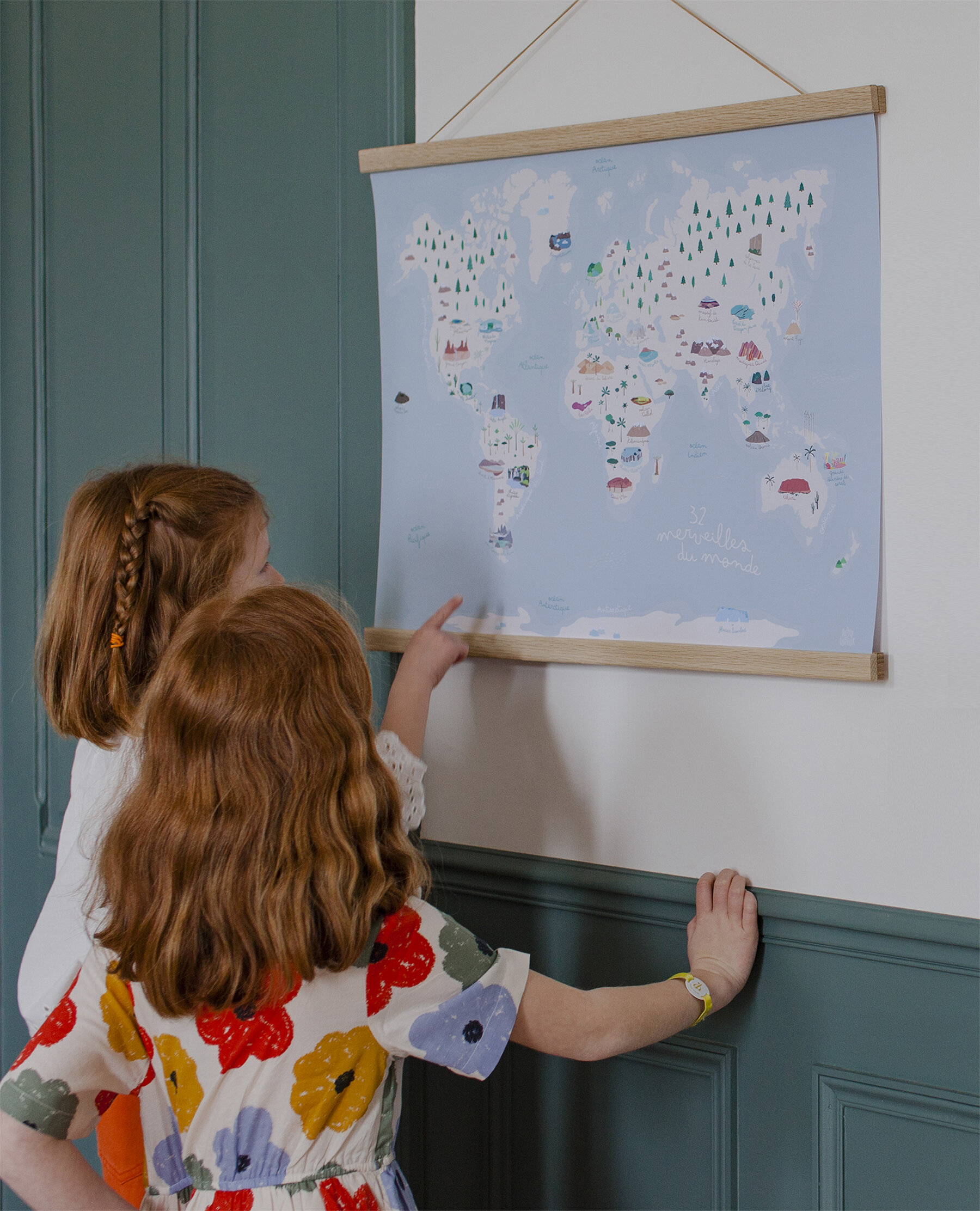 Carte du monde personnalisée en bois pour enfants